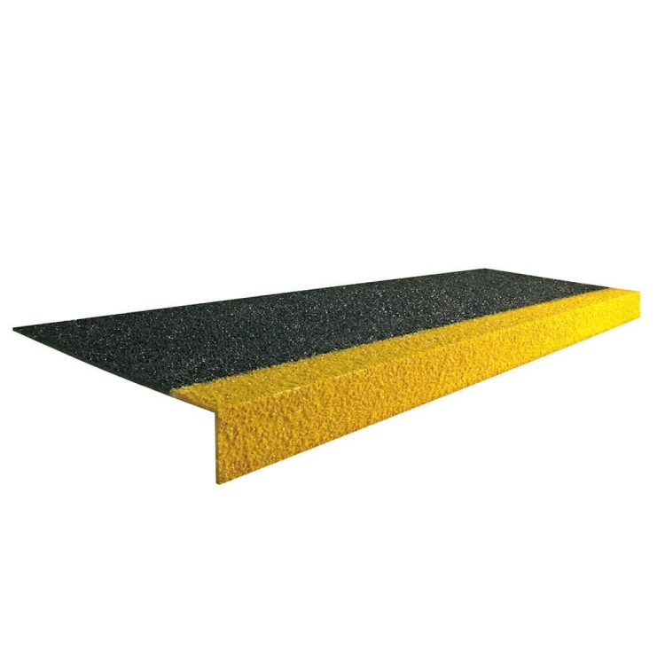 nakladki-GRP-COBA-na-krawedzie-schodow_mix.jpg